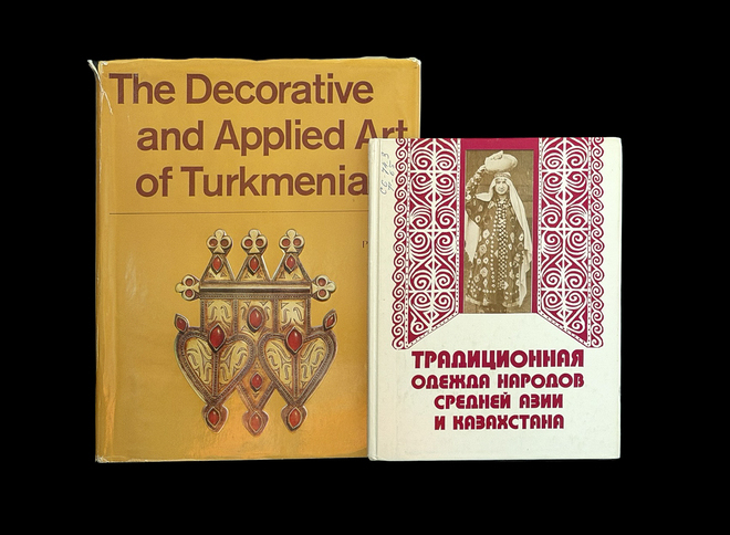 Что почитать перед походом на выставку «Белое золото»?