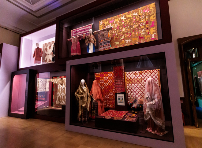 Екатерина Шинкарева рассказывает о выдающихся экспонатах выставки «Индия. Ткань времени»